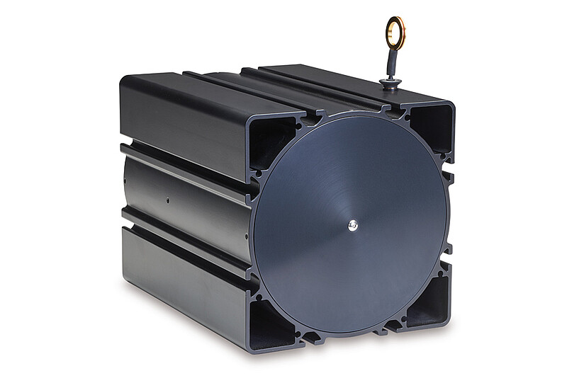 Lankový snímač na meranie veľkých vzdialeností