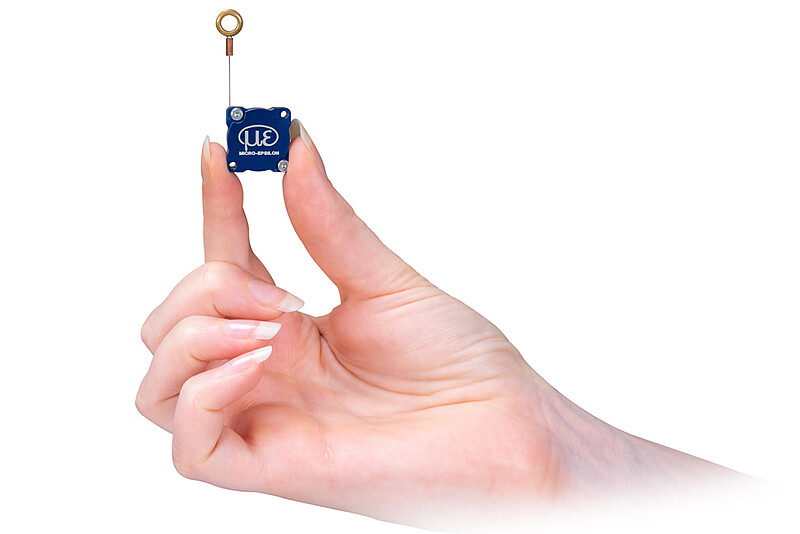 Miniaturní snímače s tažným lanem